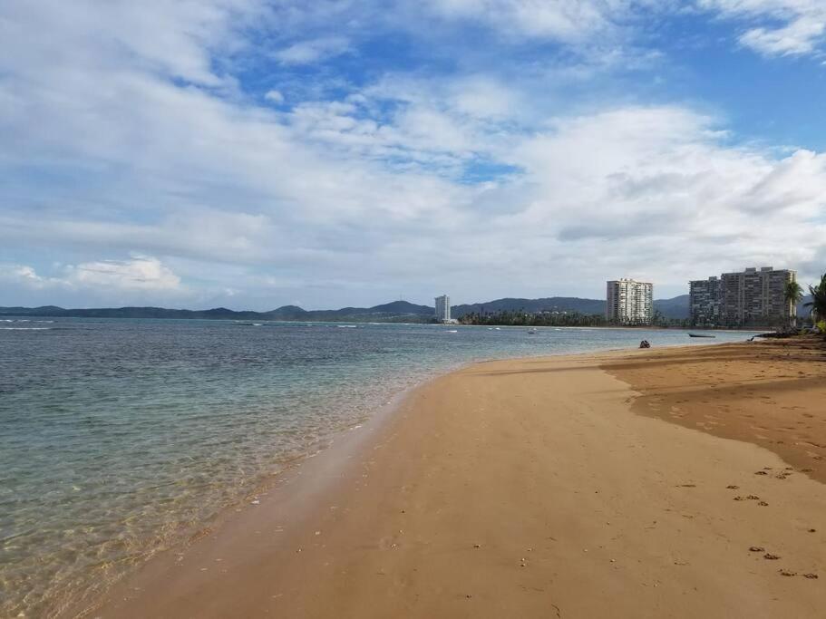 1St Level Unit Steps To Beach- Cold Air Conditioner At Poza Del Mar Luquillo Ngoại thất bức ảnh